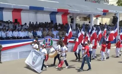 SANTIAGO: Abinader encabeza desfile Batalla del 30 de Marzo