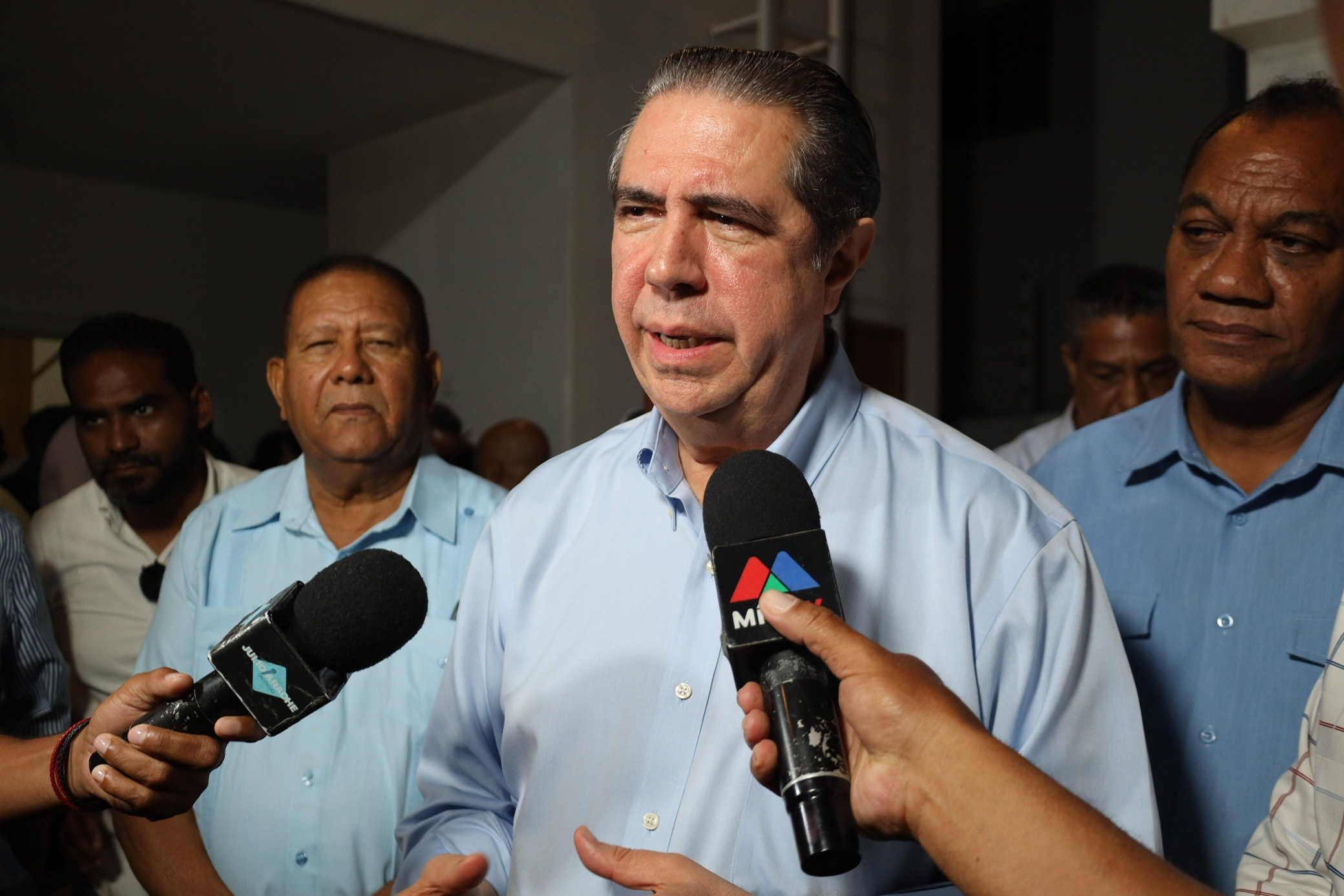 Francisco Javier demanda la dignificación de trabajadores imagen