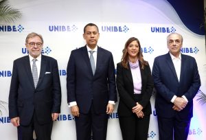 INDOTEL y UNIBE realizan foro Redes, Periodismo y Democracia