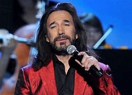 Marco Antonio Solís cantará hoy en el estadio Quisqueya