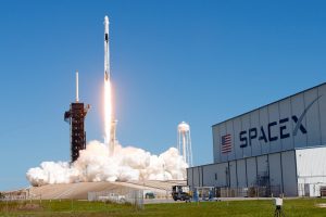 Causa problemas explosión de otro cohete empresa Space X