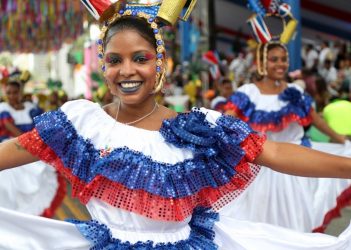 Carnaval de SD exhibe color y tradición de Rep. Dominicana