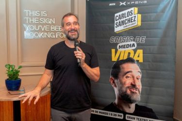 “Crisis de Media Vida” llega 28 de marzo al Gran Teatro Cibao “Crisis de Media Vida” llega 28 de marzo al Gran Teatro Cibao