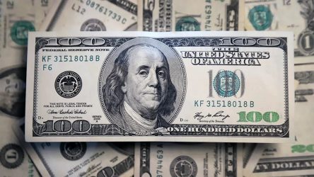 El dólar bajó 10 centavos; este miércoles era vendido a $62.74