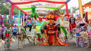 Carnaval de Santiago cierra con éxito rotundo su versión 2025