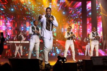 «Johnny Vive: La Residencia» culmina en Santo Domingo «Johnny Vive: La Residencia» culmina en Santo Domingo