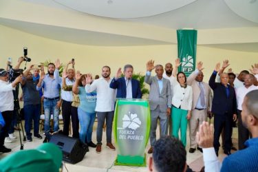 Dice Gobierno PRM pone al pueblo de RD a “pasar hambre” Dice Gobierno PRM pone al pueblo de RD a “pasar hambre”