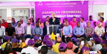 Danilo Medina insiste: «En los gobiernos PLD se vivía mejor»