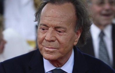 Julio Iglesias demandará a un  medio español por denuncia