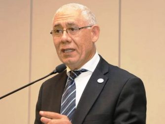 PLD ve dulce envenenado alza salarial a trabajadoras de hogar