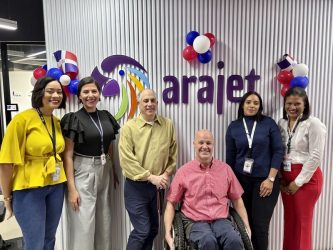 Línea Arajet capacita a sus líderes de Servicio al Cliente Línea Arajet capacita a sus líderes de Servicio al Cliente