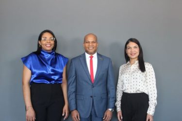 Industrias San Miguel anuncia el premio «Pluma Sostenible»