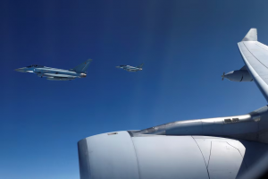 El Reino Unido desplegó cazas para interceptar aviones rusos