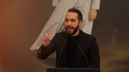 Bukele ofrece repatriación venezolanos a cambio «presos políticos»
