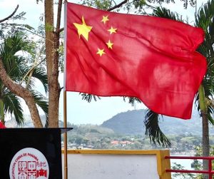 China adopta «contramedidas» a aranceles adicionales del 50%