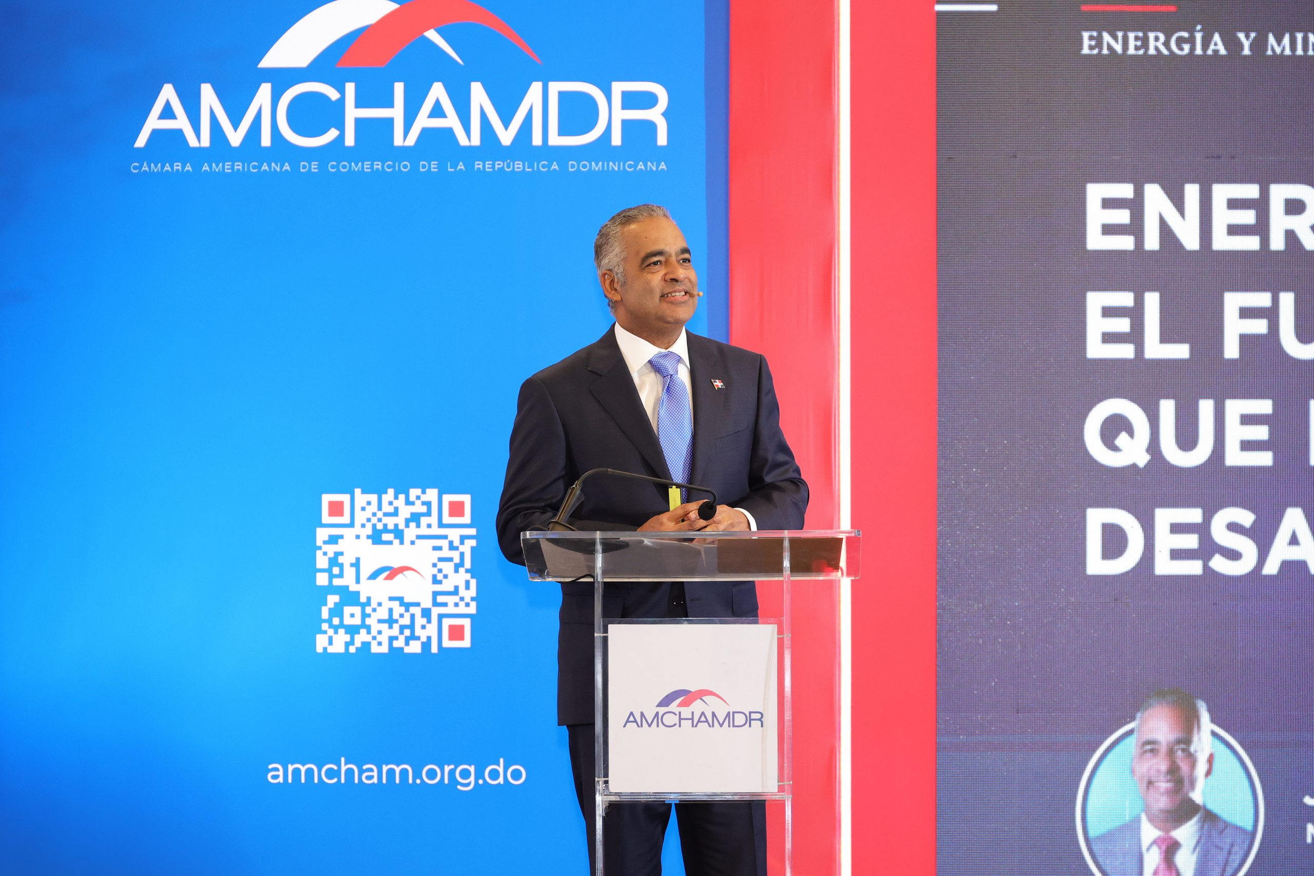 Ministro Minas resalta rumbo de sectores económicos claves | AlMomento.net