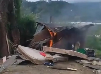 Desalojan haitianos de un área protegida de sierra del Baoruco Desalojan haitianos de un área protegida de sierra del Baoruco
