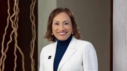 Juramentan nueva presidenta Asociación Hoteles de Santiago Juramentan nueva presidenta Asociación Hoteles de Santiago