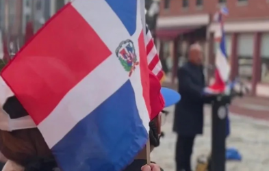 BOSTON: Dominicanos lloran por víctimas tragedia Jet Set
