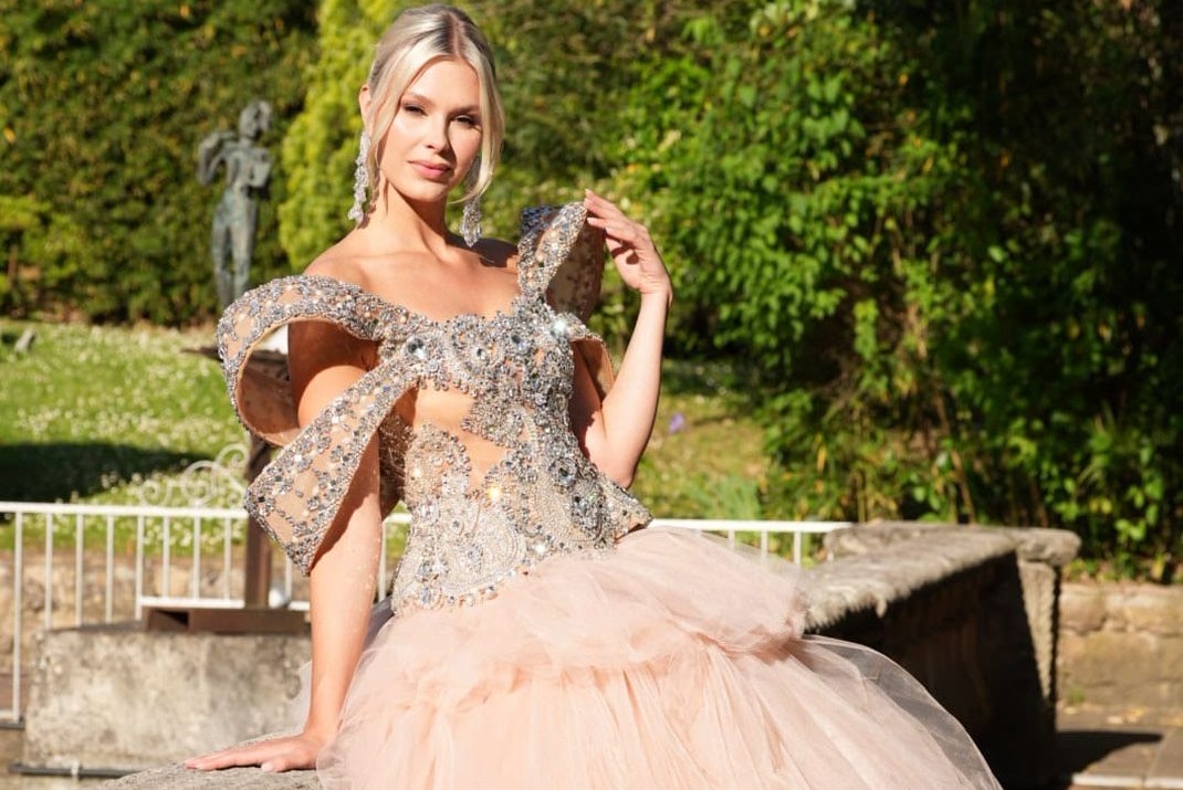 Giannina Azar, un toque latino que brilla en Cannes imagen