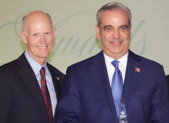 EU: Abinader recibe Premio a Liderazgo; cuestiona aranceles EU: Abinader recibe Premio a Liderazgo; cuestiona aranceles