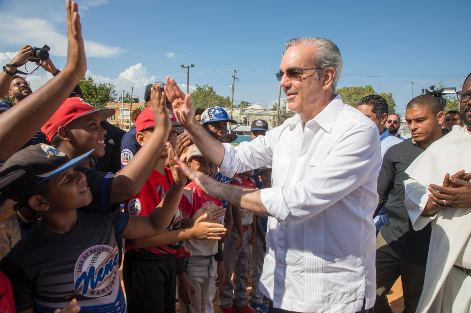 Presidente irá a reunión en SC e inaugurará malecón de Samaná