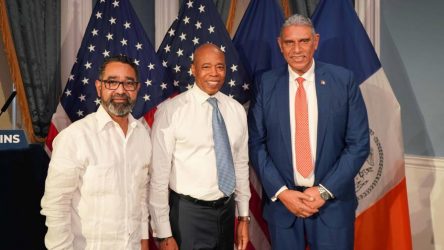 Alcalde NY y Defensa Civil RD ultiman acuerdo sobre riesgos y desastres