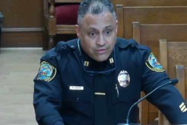 LAWRENCE: Dominicano Maurice Aguilar juramenta como jefe Policía