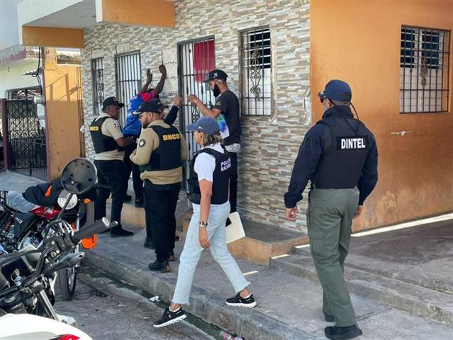 Ocupan 79 armas de fuego ilegales en la Rep. Dominicana | AlMomento.net Ocupan 79 armas de fuego ilegales en la Rep. Dominicana | AlMomento.net