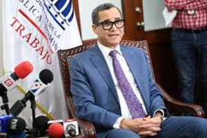 Dicen hay aumento constante de trabajadores formales en RD