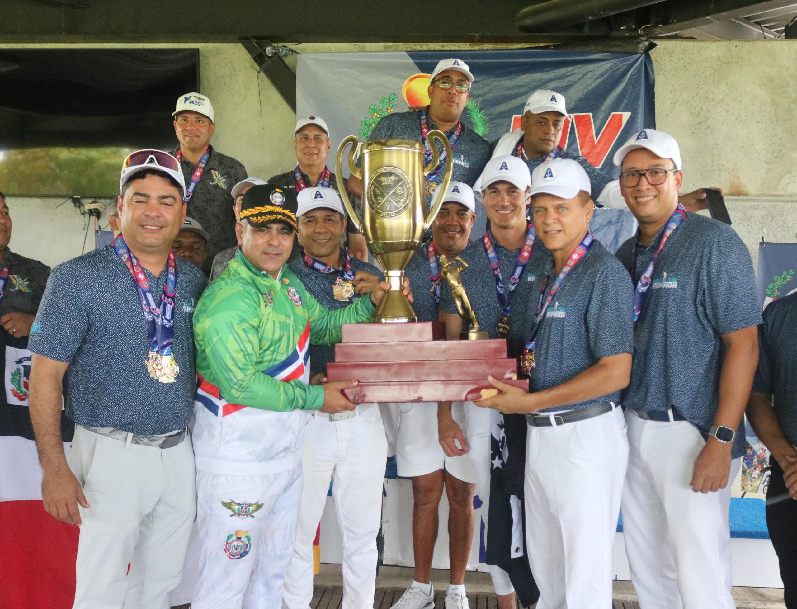 La Armada conquista primer puesto del golf Juegos Militares | AlMomento.net La Armada conquista primer puesto del golf Juegos Militares | AlMomento.net