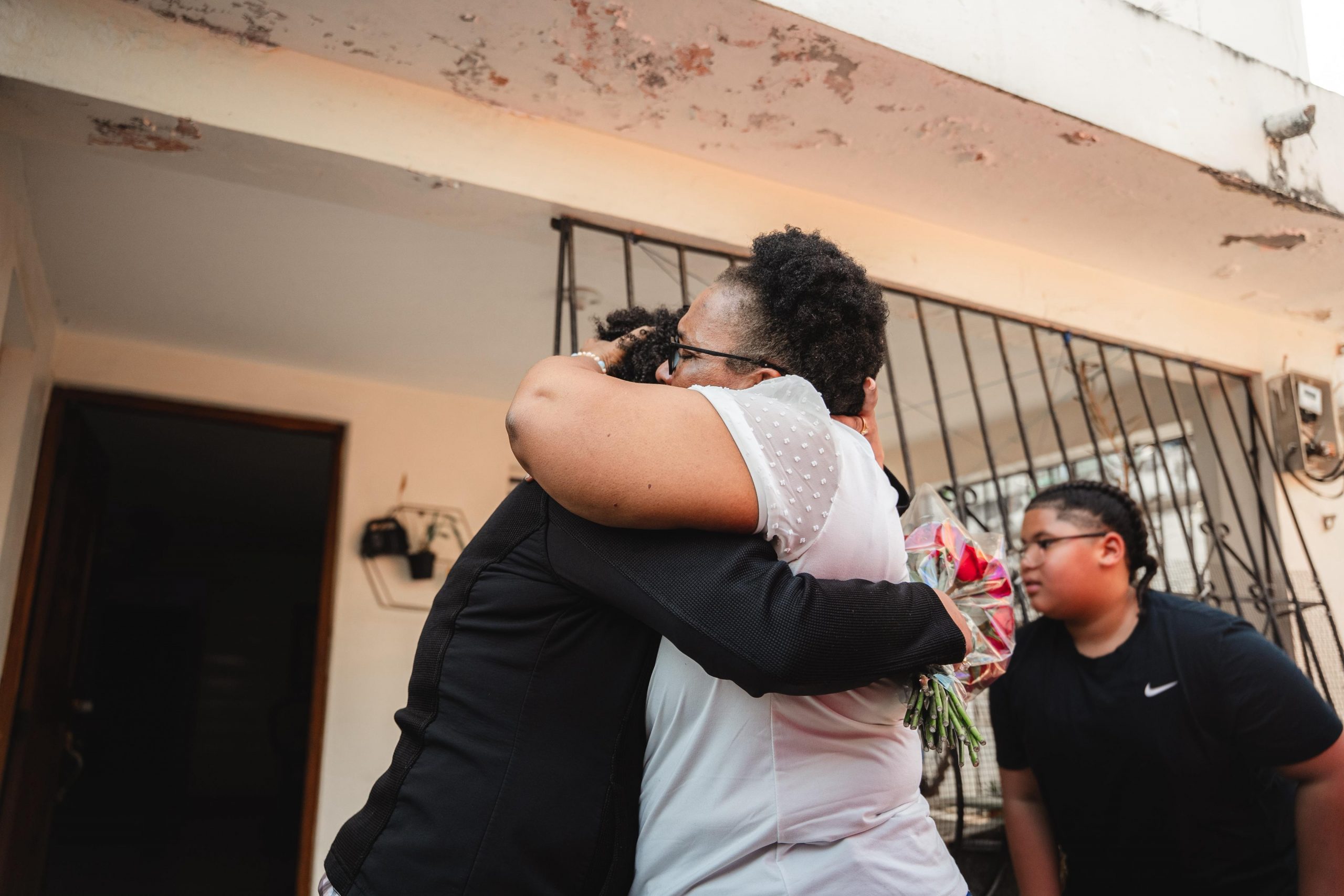 Un reencuentro de madre e hija que cruzó fronteras imagen