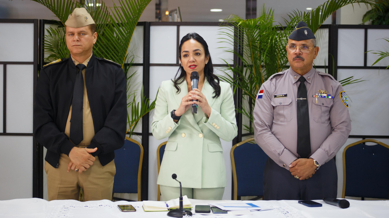 Tasa acumulada homicidios RD baja a 7.7, según Faride Raful Tasa acumulada homicidios RD baja a 7.7, según Faride Raful
