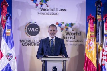 El rey Felipe VI advierte sobre deterioro de Estado de derecho