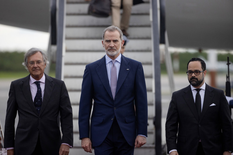 Rey de España llega a SD para participar en Congreso Mundial | AlMomento.net Rey de España llega a SD para participar en Congreso Mundial | AlMomento.net