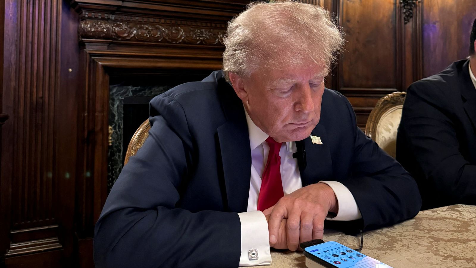 Trump aplaude la Justicia haya levantado boqueo a aranceles imagen