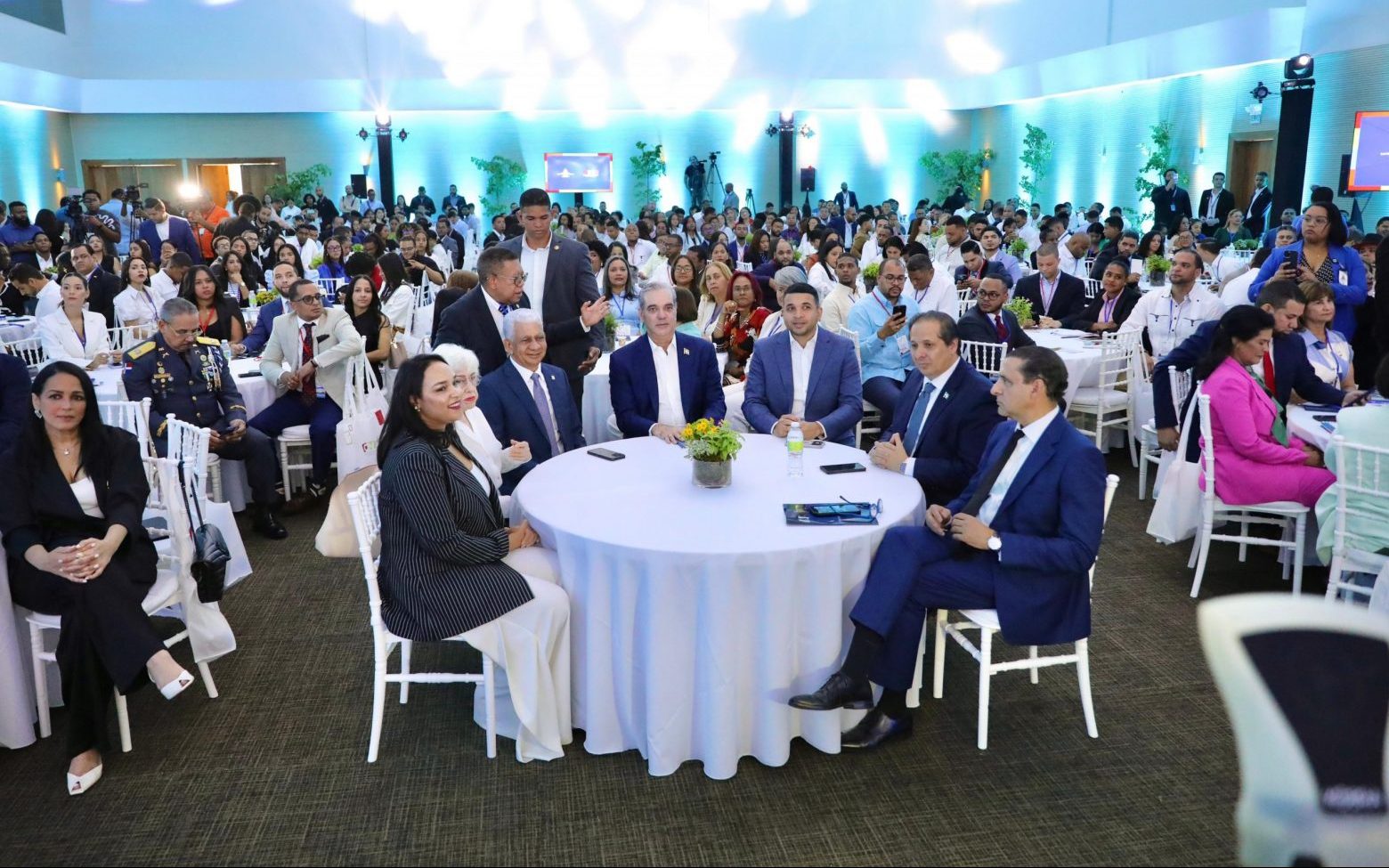 El Presidente Abinader concibe la ética como una forma de vida El Presidente Abinader concibe la ética como una forma de vida