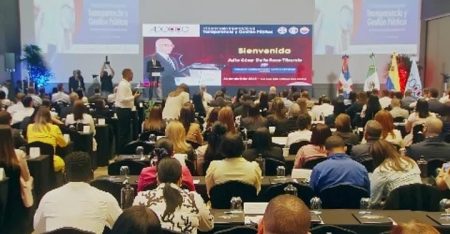 ADOCCO realiza con Seminario Internacional de Transparencia