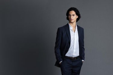 Alcaldía del DN invita concierto barítono Christopher Sánchez