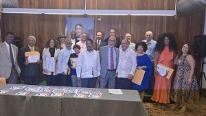 P. RICO: Reconocen a escritores RD en cierre Semana del Autor P. RICO: Reconocen a escritores RD en cierre Semana del Autor