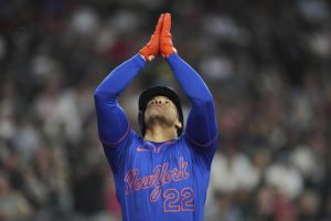 Juan Soto lidera la actuación latina en las Grandes Ligas Juan Soto lidera la actuación latina en las Grandes Ligas