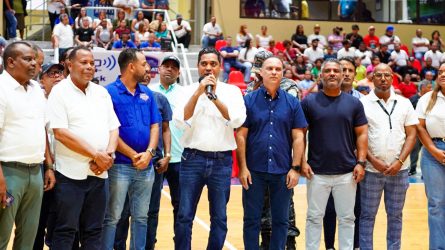 Ministerio Deportes entrega $1 millón torneo basket de P. Plata