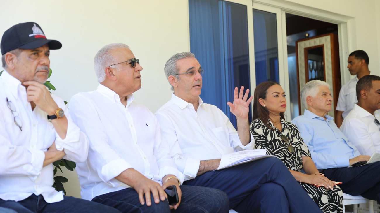 Abinader constata en Espaillat y Puerto Plata daños por lluvias Abinader constata en Espaillat y Puerto Plata daños por lluvias