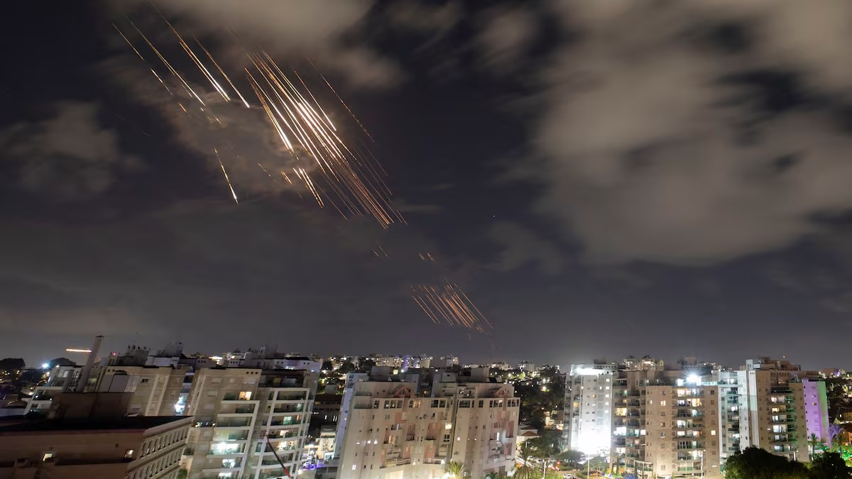 Irán toma represalia contra Israel tras bombardeos de EU imagen