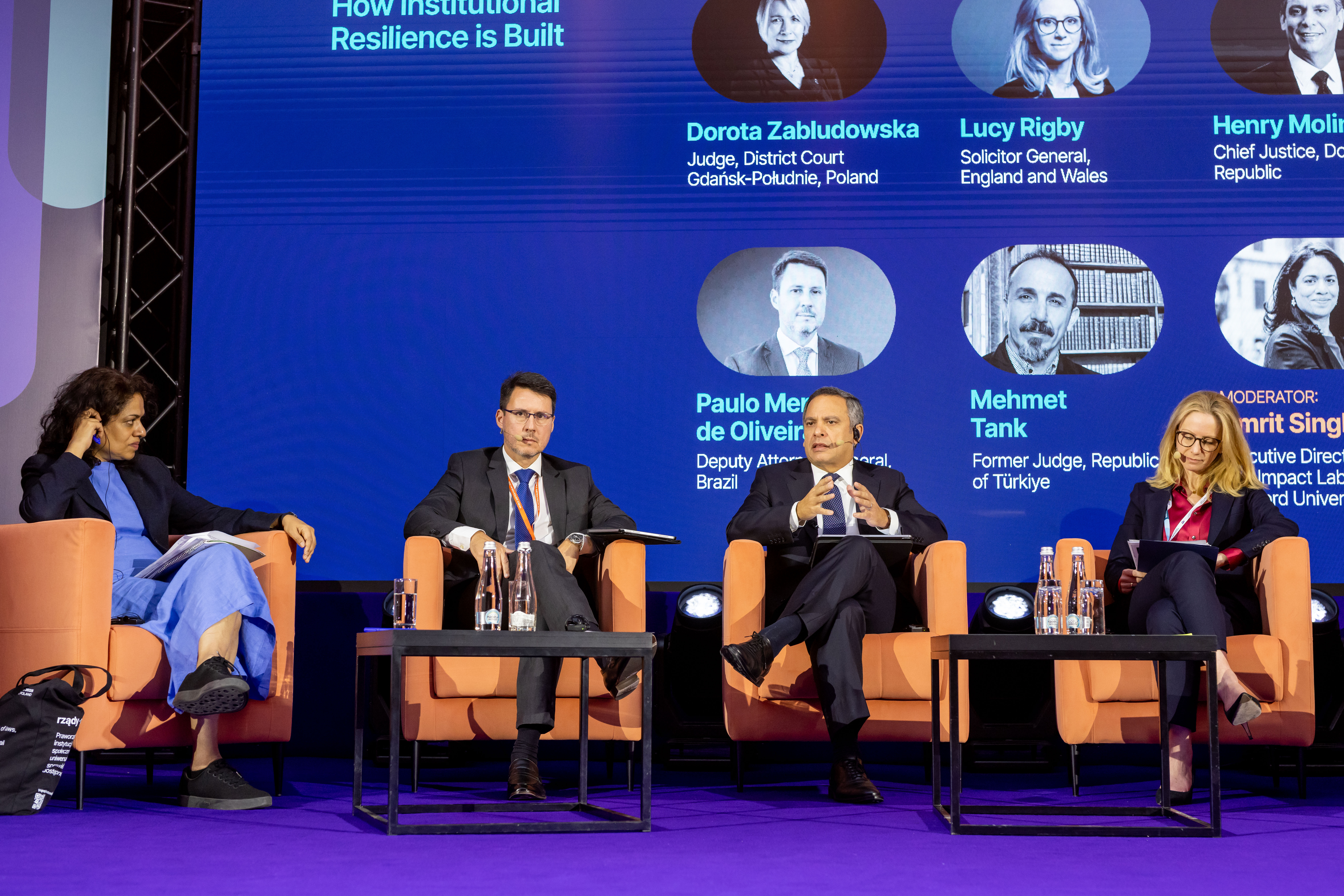 POLONIA: Presidente SCJ RD expone en un foro mundial imagen