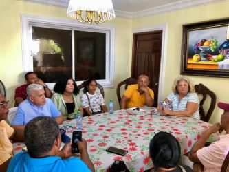 Dirigente Noris Medina sostiene encuentros en región Enriquillo