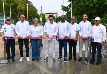 MITUR entrega remozada plaza en zona turística Guayacanes MITUR entrega remozada plaza en zona turística Guayacanes
