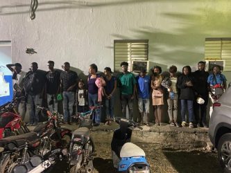 VALVERDE: PN hiere 2 haitianos indocumentados iban en yipeta