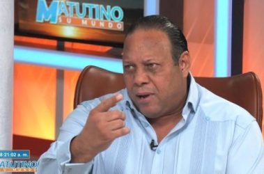 Tabaco genera a la RD más de US$1,400 millones cada año Tabaco genera a la RD más de US$1,400 millones cada año
