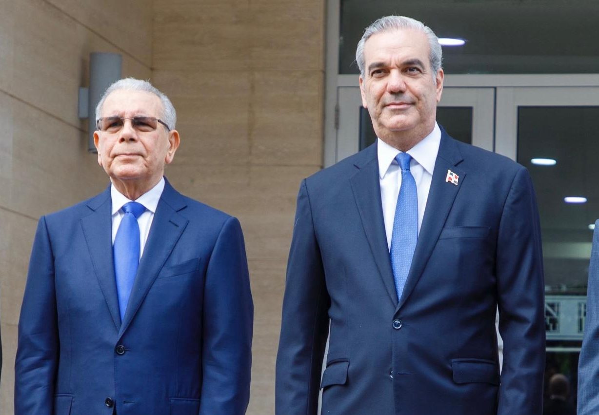 Abinader visitará a Danilo para continuar diálogo crisis de Haití Abinader visitará a Danilo para continuar diálogo crisis de Haití